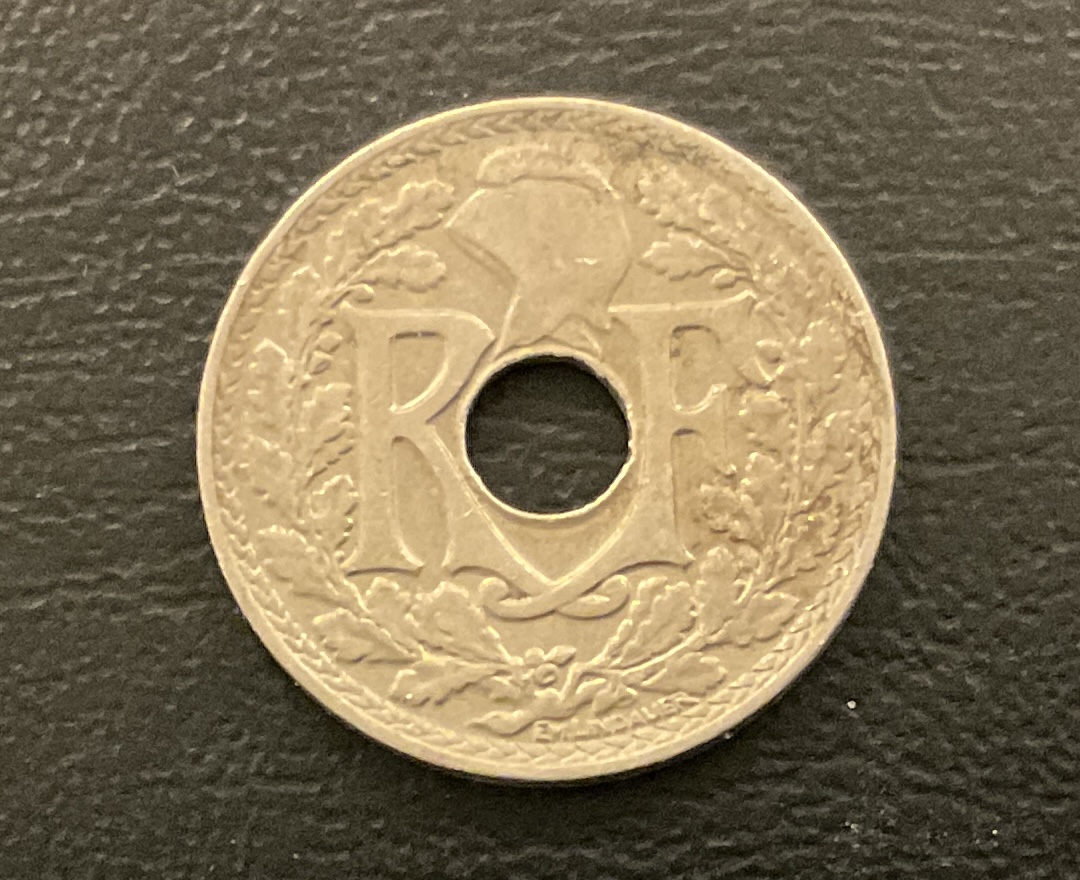 10 centimes